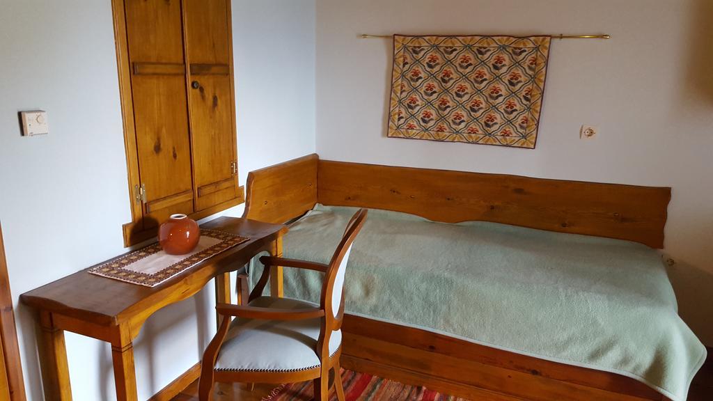 Traditional Guesthouse Marousio Rodavgi Dış mekan fotoğraf